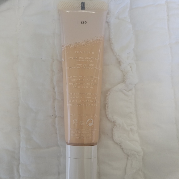 Fenty Beauty Pro Filt'r Hydrating Long Wear Foundation 120 NIB - Picture 10 of 14